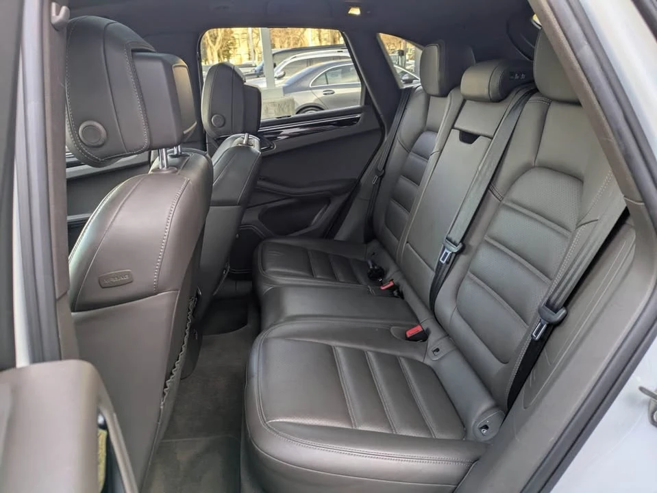 2020 Porsche Macan S - Image 16 of 18