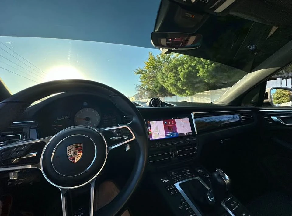 2020 Porsche Macan S - Image 3 of 4