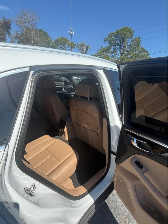2020 Porsche Macan S - Image 9 of 14