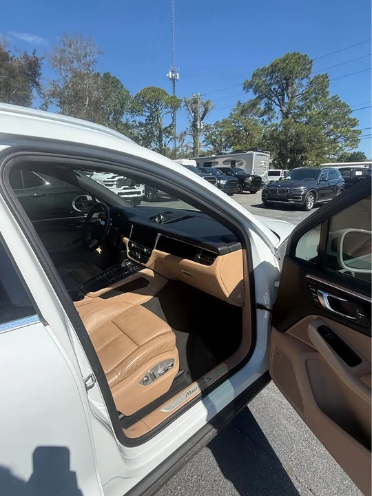 2020 Porsche Macan S - Image 8 of 14