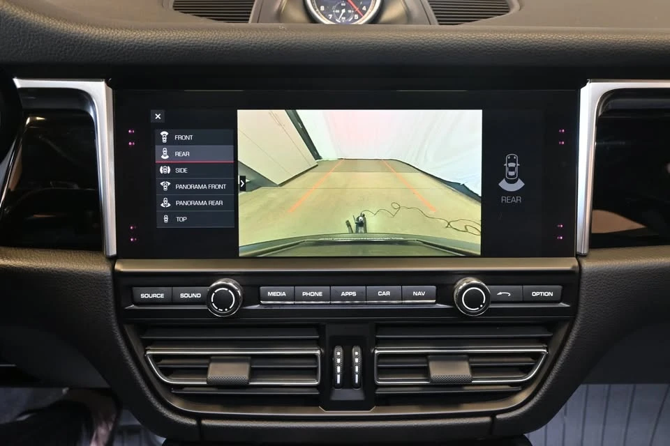 2020 Porsche Macan S - Image 13 of 20