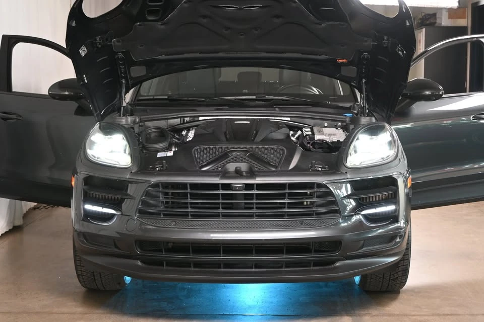 2020 Porsche Macan S - Image 18 of 20
