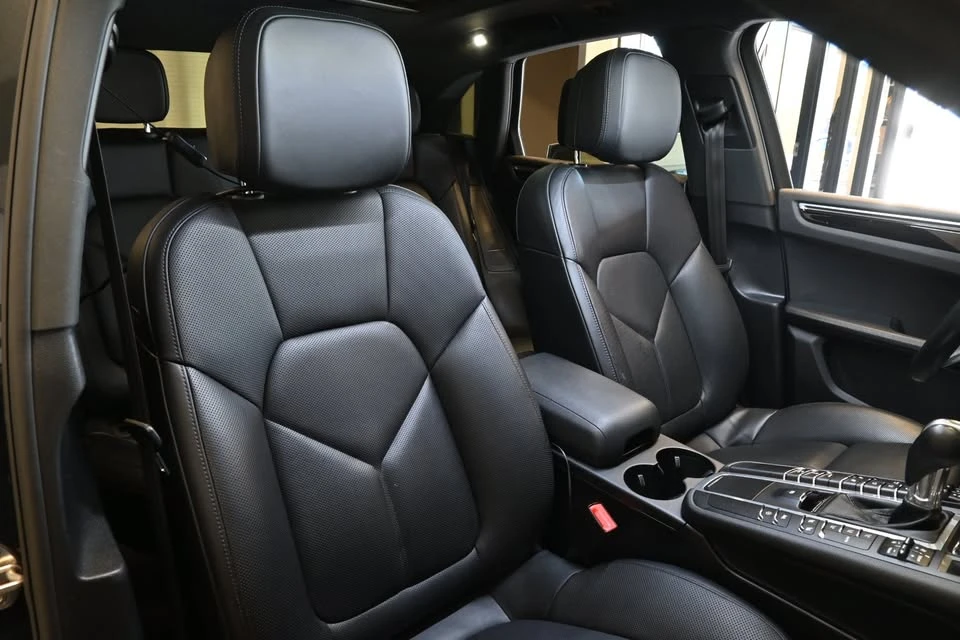 2020 Porsche Macan S - Image 15 of 20