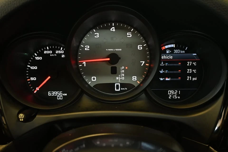 2020 Porsche Macan S - Image 11 of 20