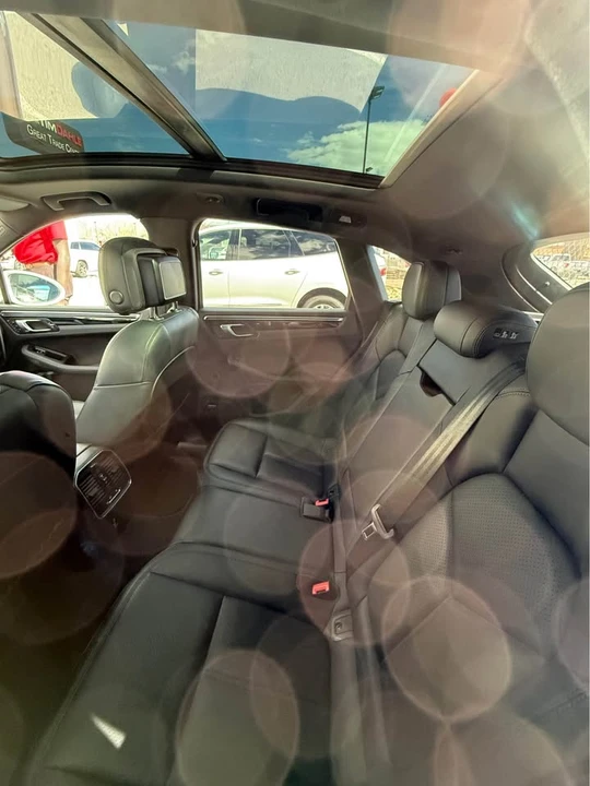 2020 Porsche Macan S - Image 4 of 5