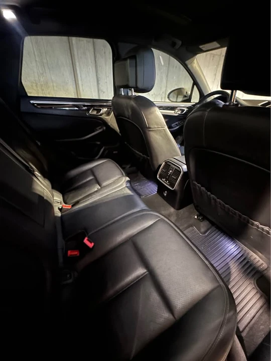 2020 Porsche Macan S - Image 9 of 20