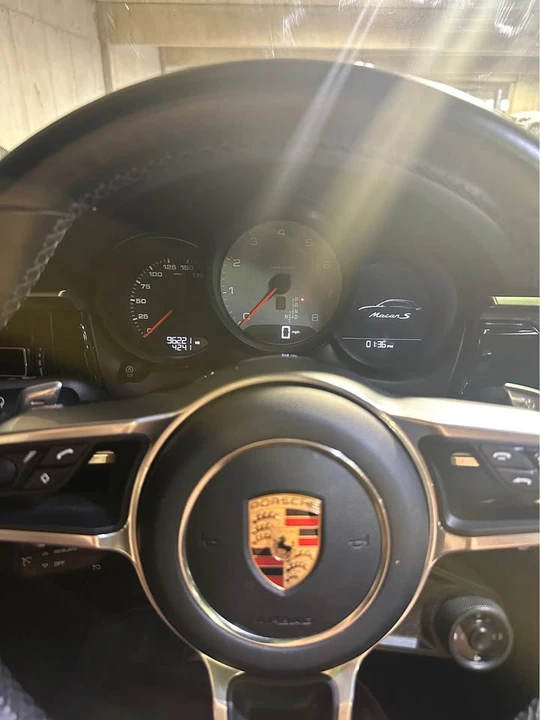 2020 Porsche Macan S - Image 16 of 20