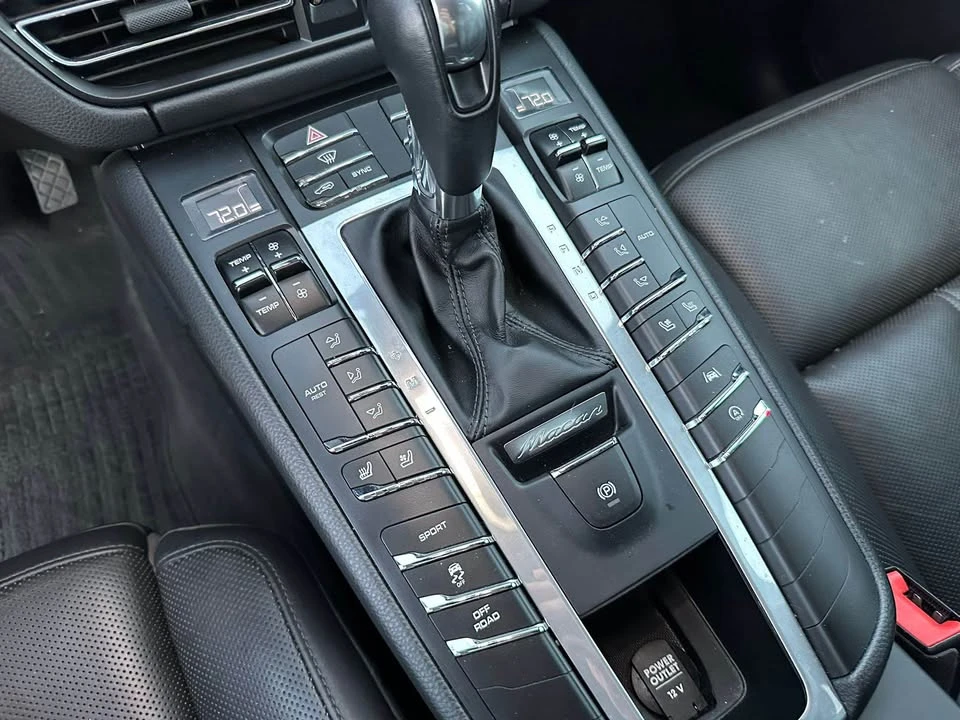 2020 Porsche Macan S - Image 12 of 17