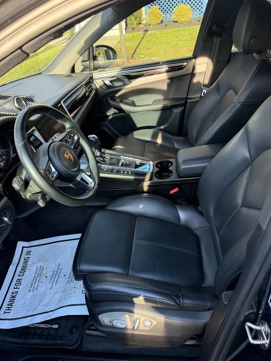 2020 Porsche Macan S - Image 2 of 3