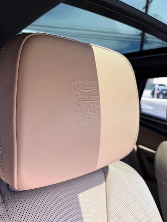 2020 Porsche Macan S - Image 13 of 16