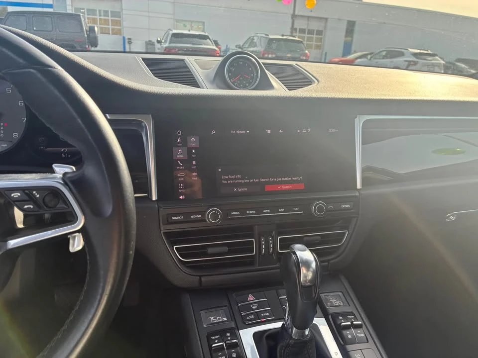 2020 Porsche Macan S - Image 3 of 7