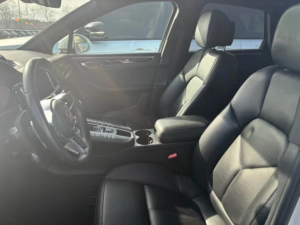 2020 Porsche Macan S - Image 2 of 7