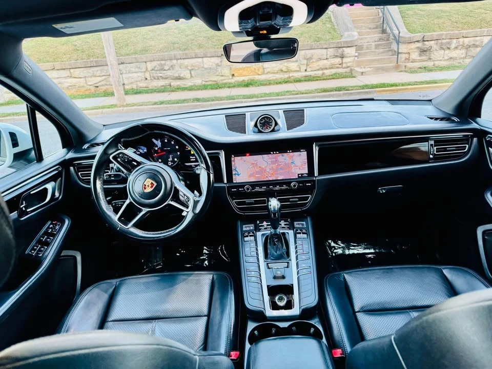 2020 Porsche Macan GTS - Image 7 of 20