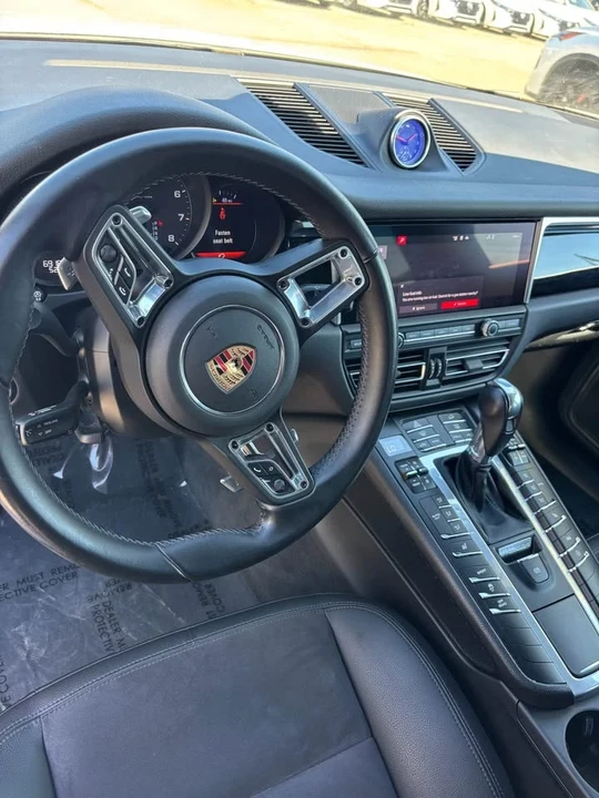 2020 Porsche Macan - Image 6 of 8