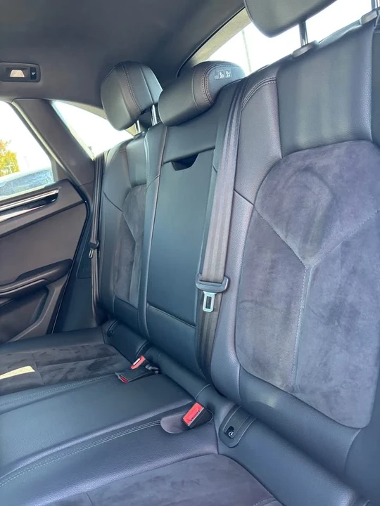 2020 Porsche Macan - Image 7 of 8