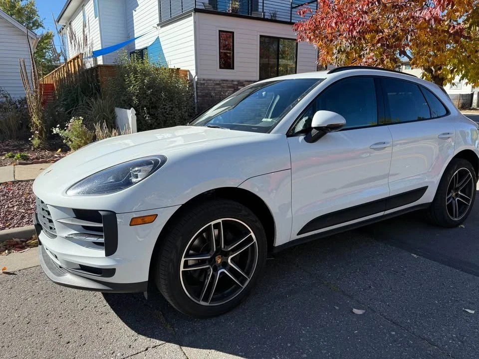 2020 Porsche Macan - Image 2 of 15