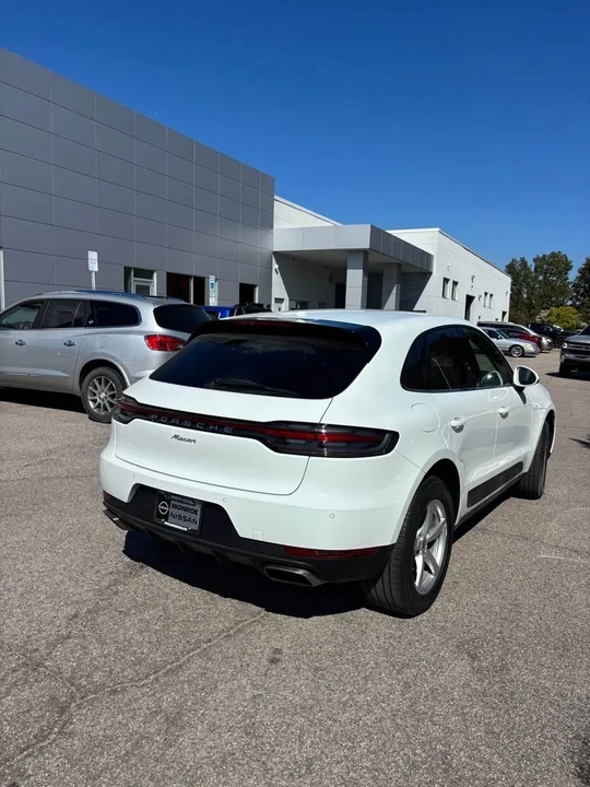 2020 Porsche Macan - Image 4 of 8