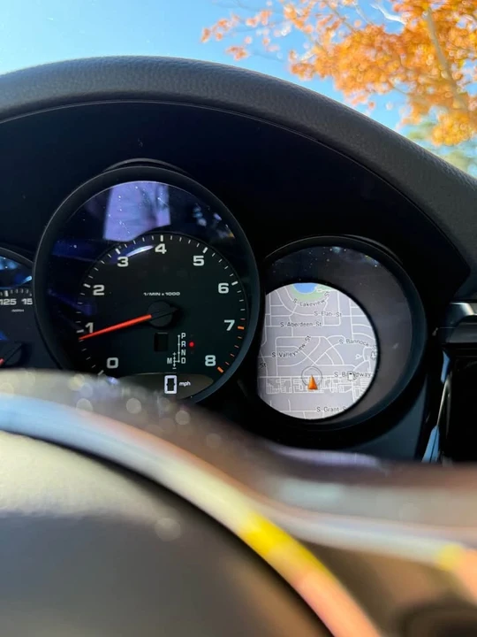 2020 Porsche Macan - Image 14 of 15