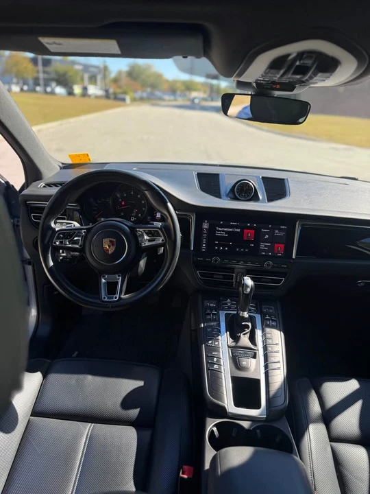 2020 Porsche Macan - Image 5 of 9