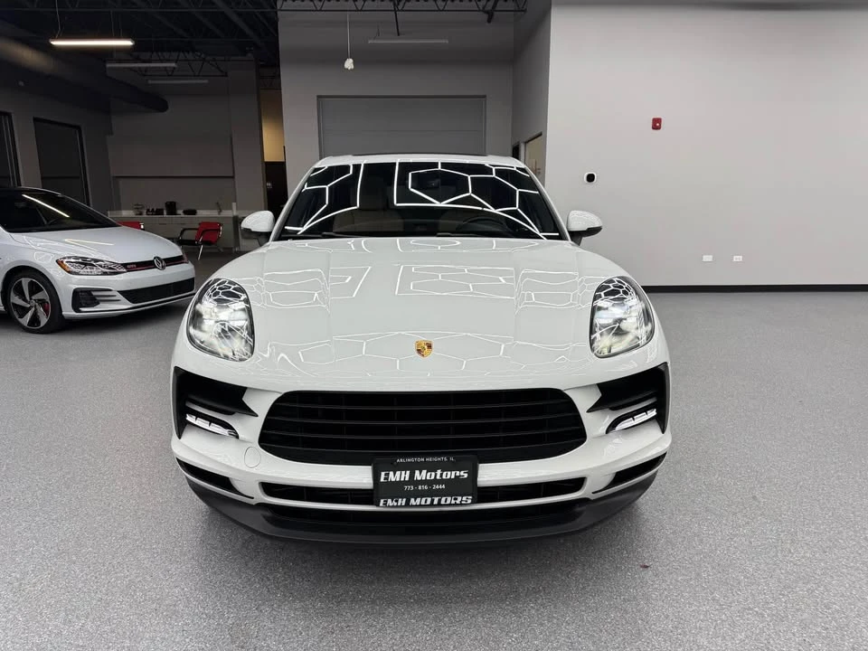 2020 Porsche Macan - Image 2 of 15