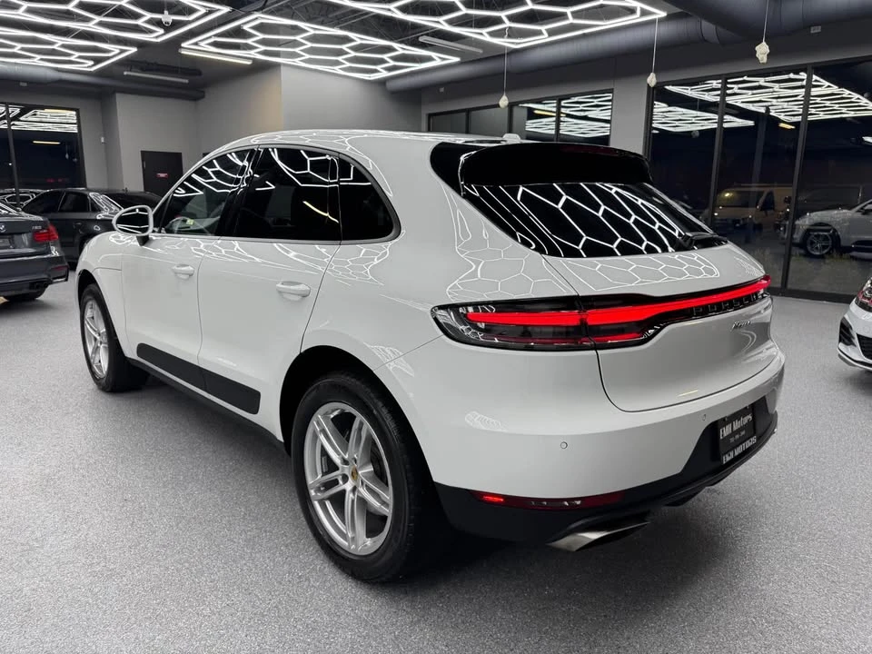 2020 Porsche Macan - Image 5 of 15