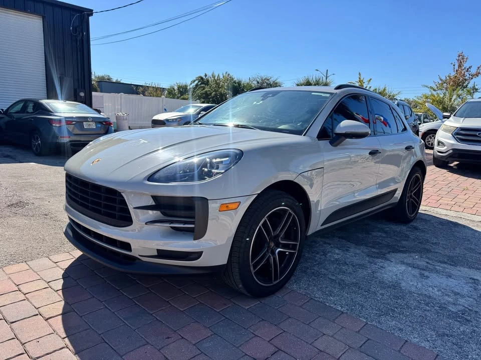 2020 Porsche Macan - Image 2 of 7