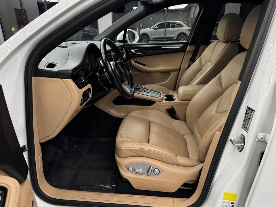2020 Porsche Macan - Image 7 of 15