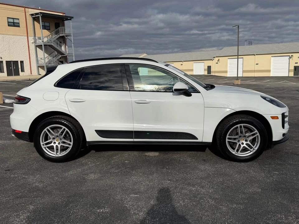2020 Porsche Macan - Image 7 of 18