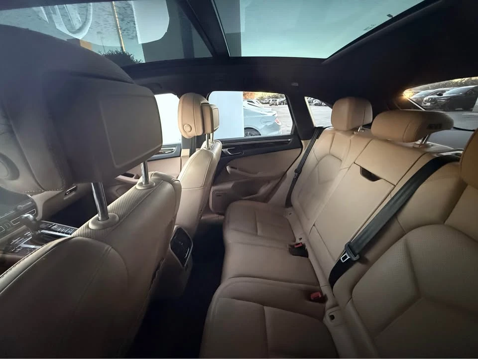 2020 Porsche Macan - Image 8 of 8
