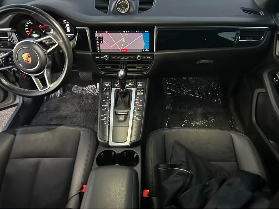 2020 Porsche Macan - Image 8 of 19