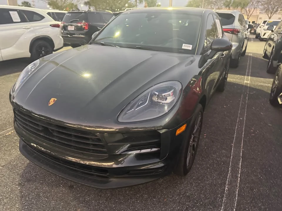 2020 Porsche Macan - Image 2 of 6