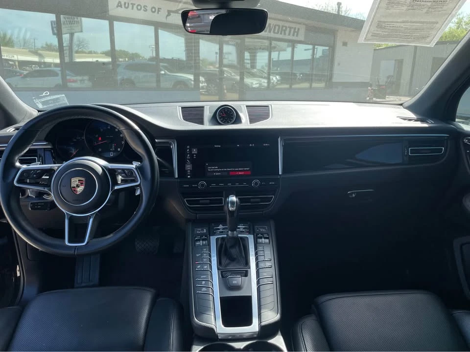 2020 Porsche Macan - Image 12 of 14