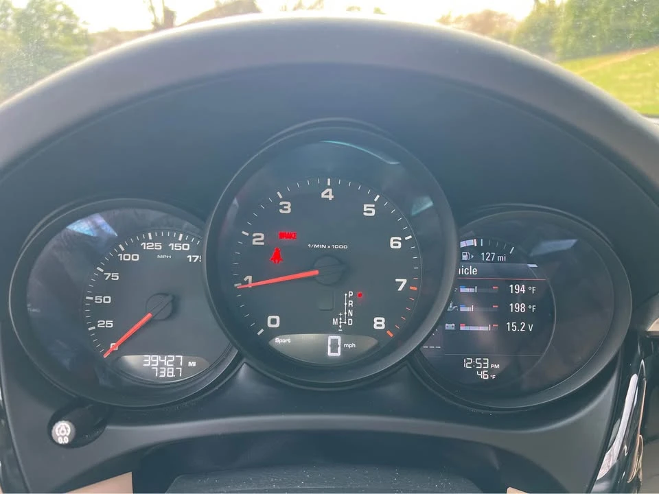 2020 Porsche Macan - Image 11 of 20