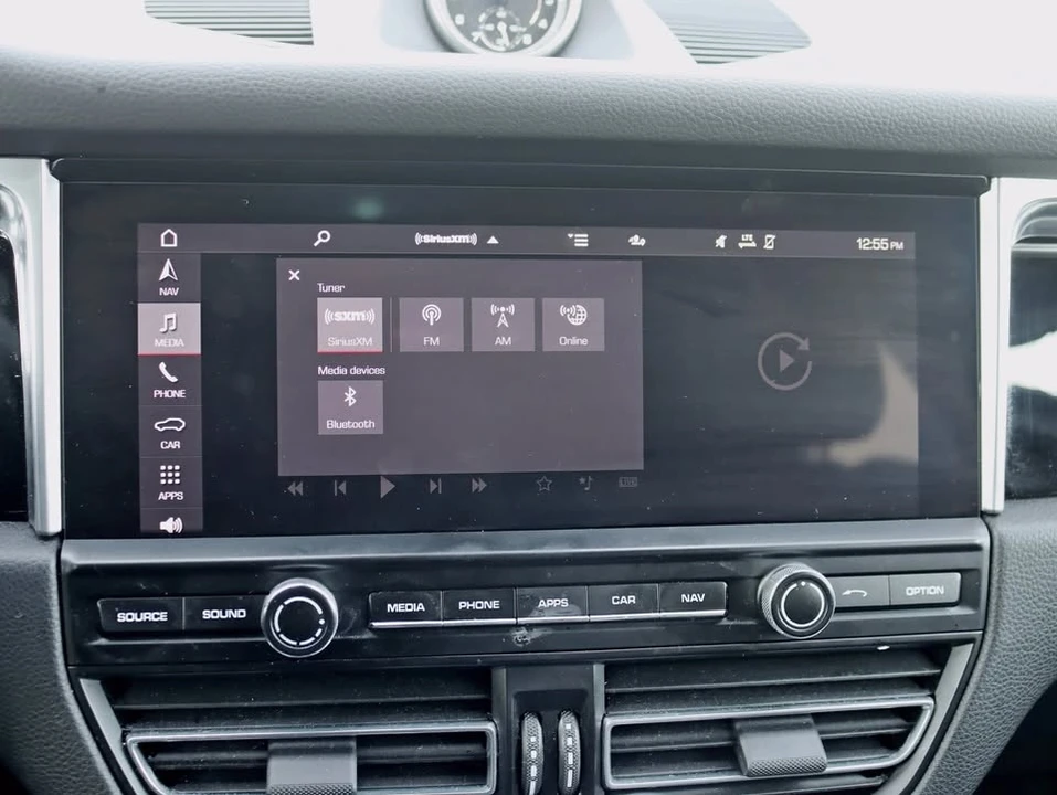 2020 Porsche Macan - Image 13 of 20