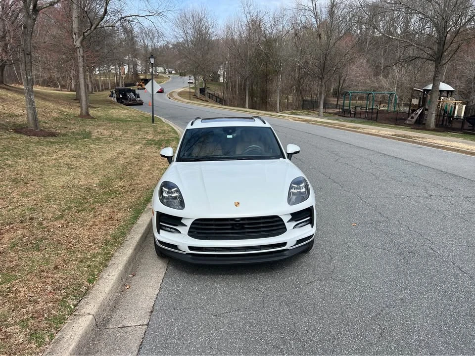 2020 Porsche Macan - Image 5 of 20
