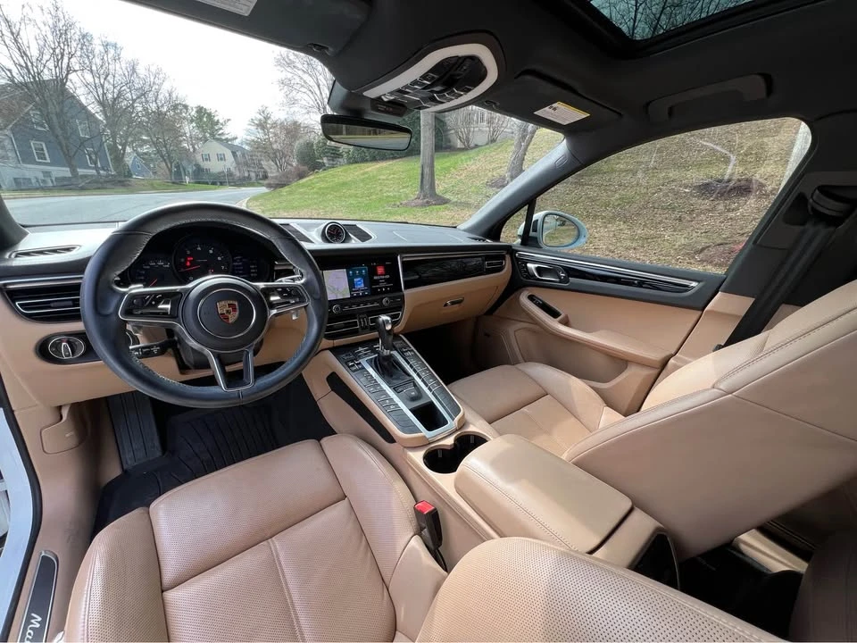 2020 Porsche Macan - Image 7 of 20