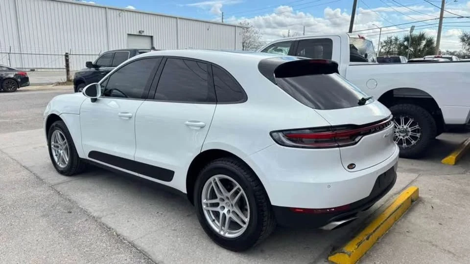 2020 Porsche Macan - Image 8 of 20