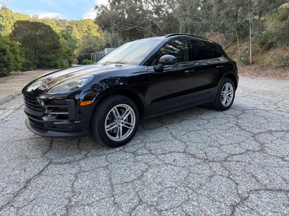 2020 Porsche Macan - Image 2 of 20