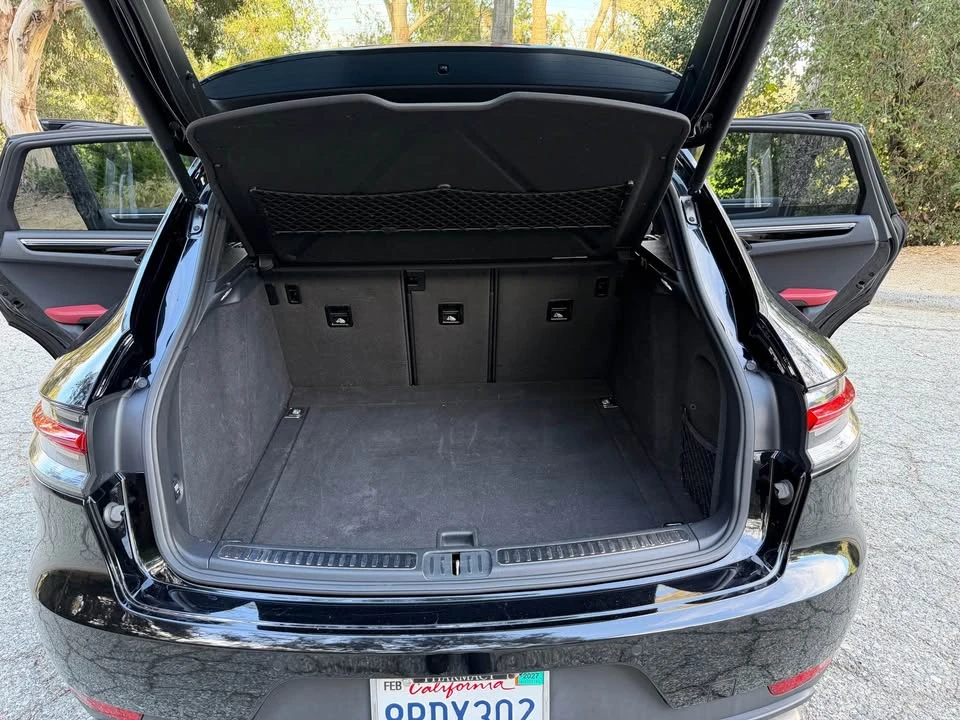 2020 Porsche Macan - Image 15 of 20