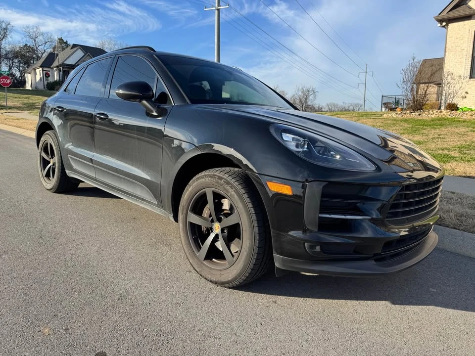 2020 Porsche Macan - Image 2 of 16