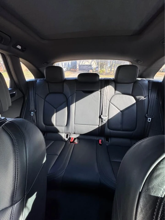 2020 Porsche Macan - Image 7 of 16