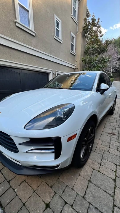 2020 Porsche Macan - Image 9 of 13