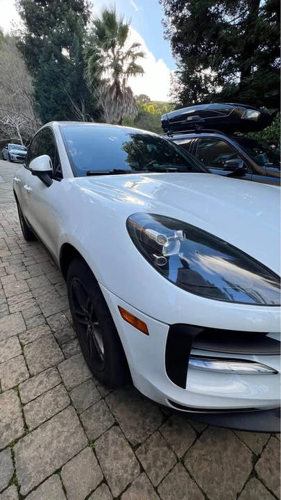 2020 Porsche Macan - Image 10 of 13