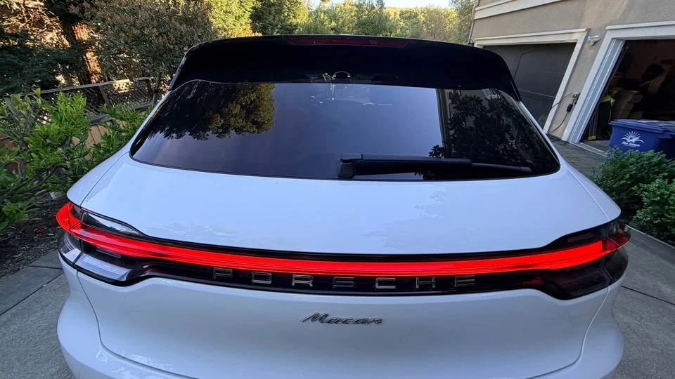 2020 Porsche Macan - Image 2 of 13