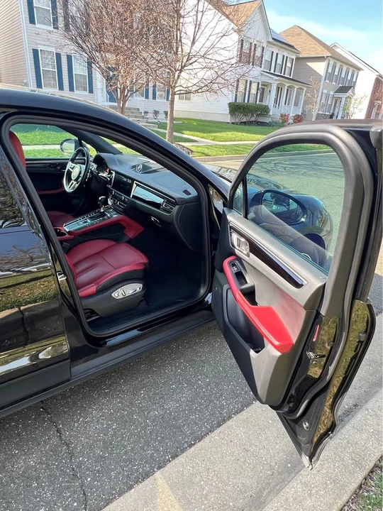 2020 Porsche Macan - Image 18 of 18