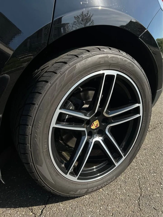 2020 Porsche Macan - Image 7 of 18