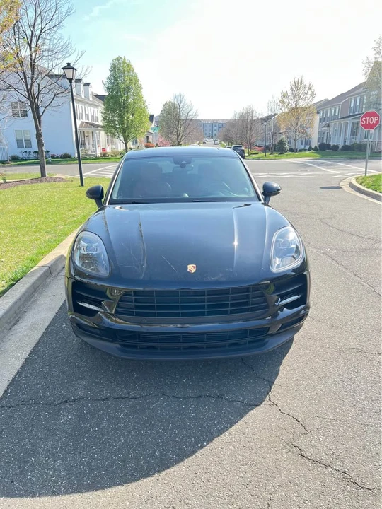 2020 Porsche Macan - Image 2 of 18