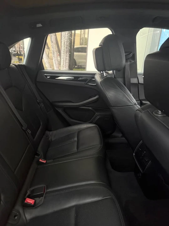 2020 Porsche Macan Turbo - Image 6 of 6