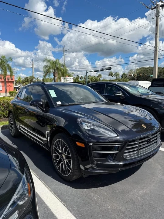2020 Porsche Macan Turbo - Image 6 of 11