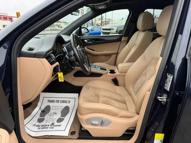 2020 Porsche Macan - Image 10 of 20